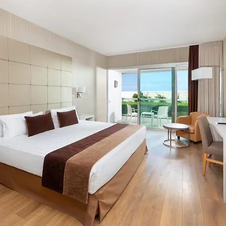 Semiramis Hotell 5*