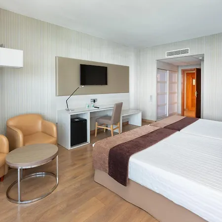 Hotel Semiramis 5*