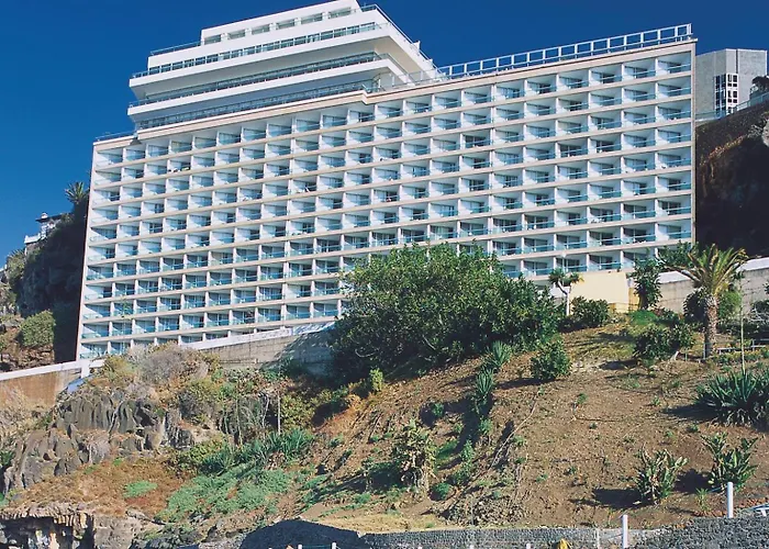 Semiramis Hotel